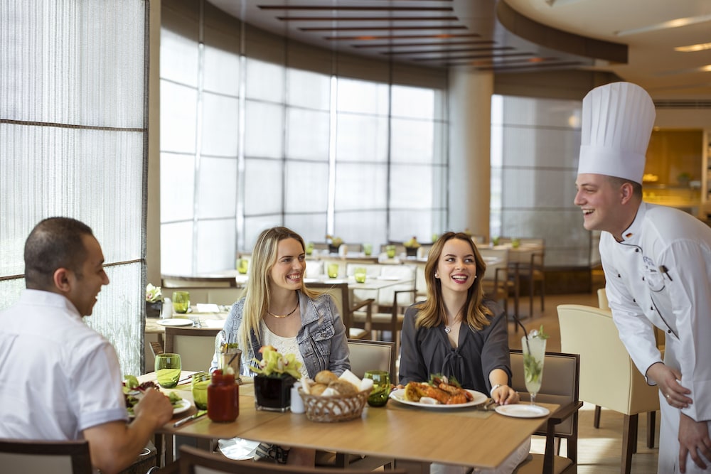 Jumeira Rotana Hotel 54/67