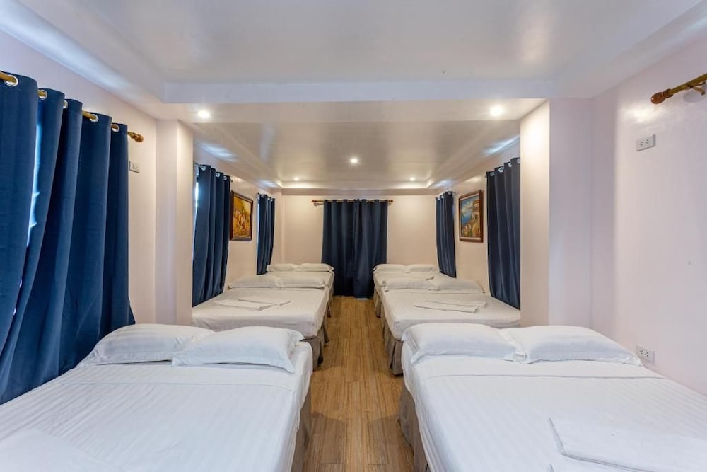 Island Inn Boracay 36/50