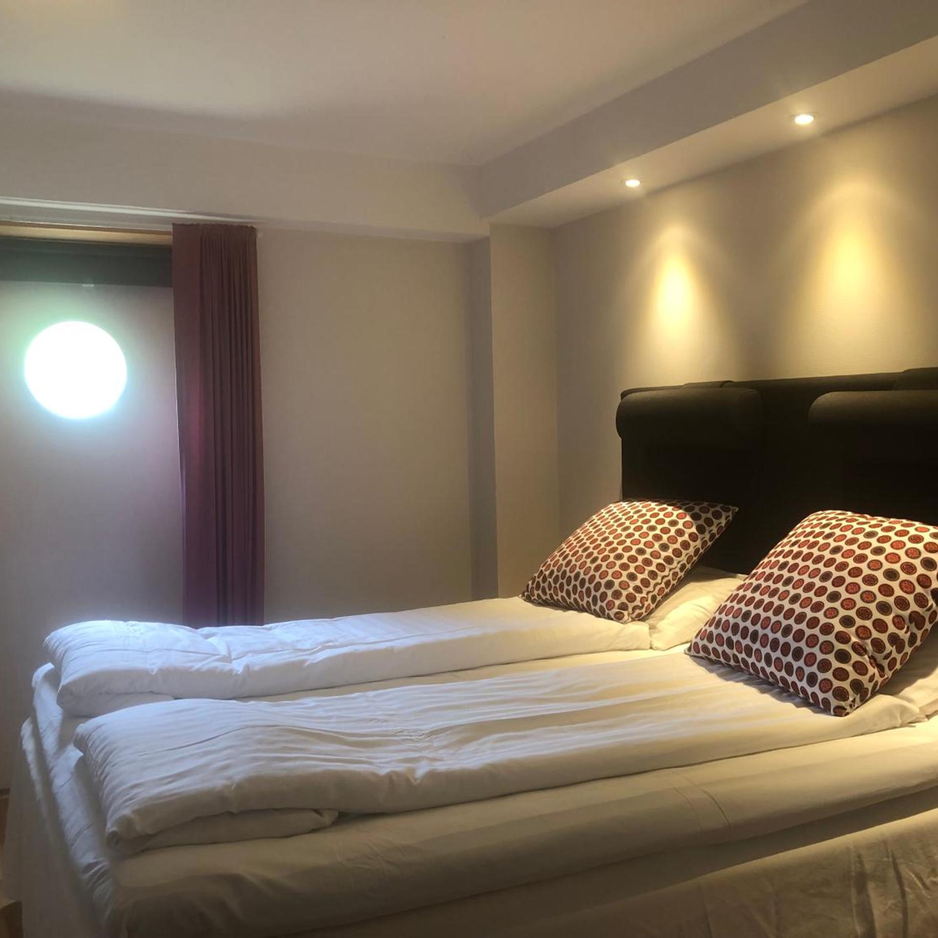 Hotell Skulesjon 9/29