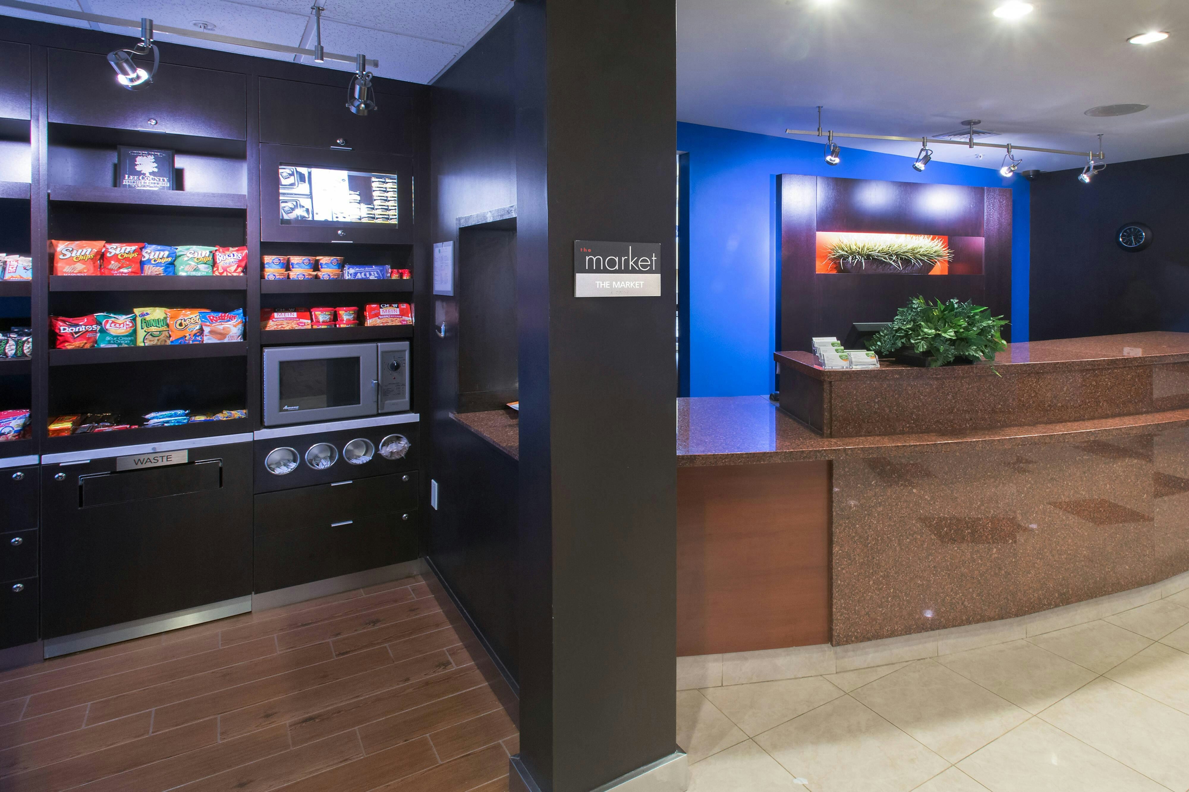 Courtyard by Marriott Albany 9/32