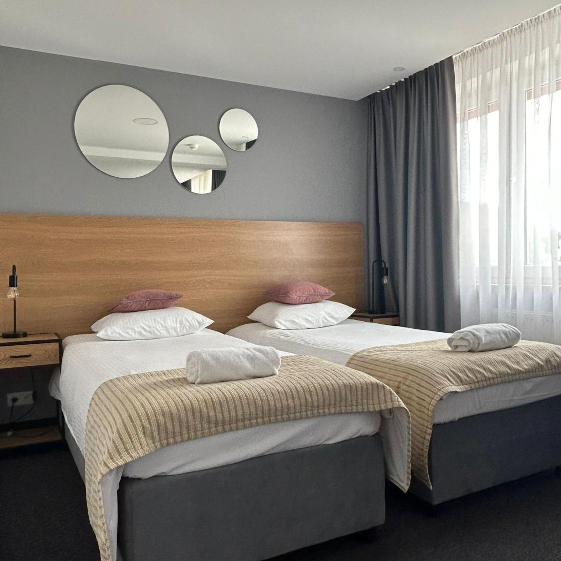 غرفة ثلاثية، Gold Hotel Zlotoryja 3/6