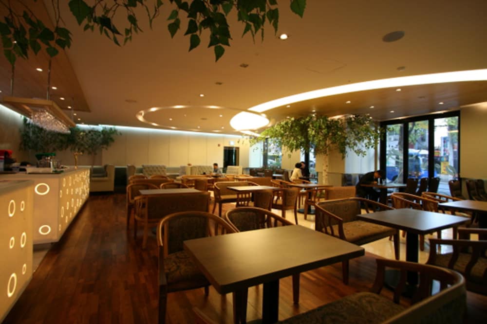 Hotel Dongseoul 21/26