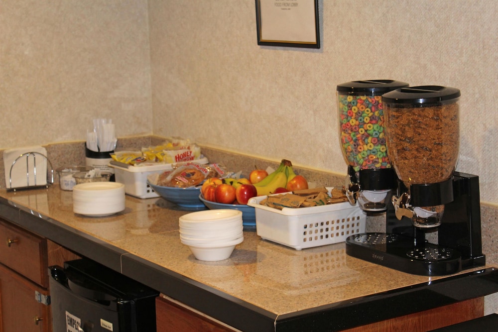 Americas Best Value Inn Conyers 27/54