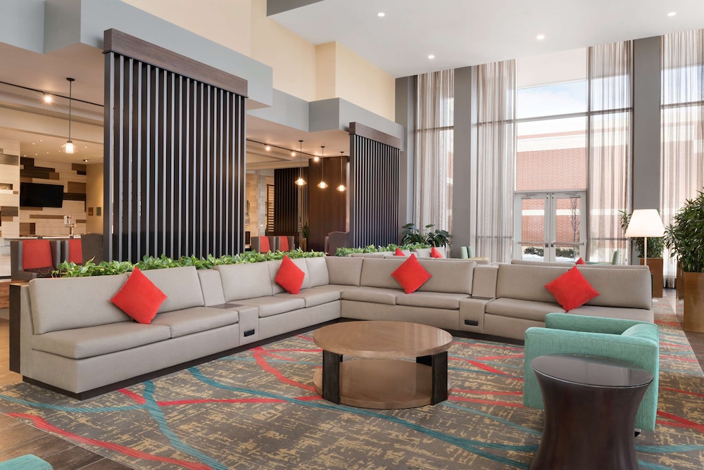 Embassy Suites By Hilton Chicago-Naperville 22/53