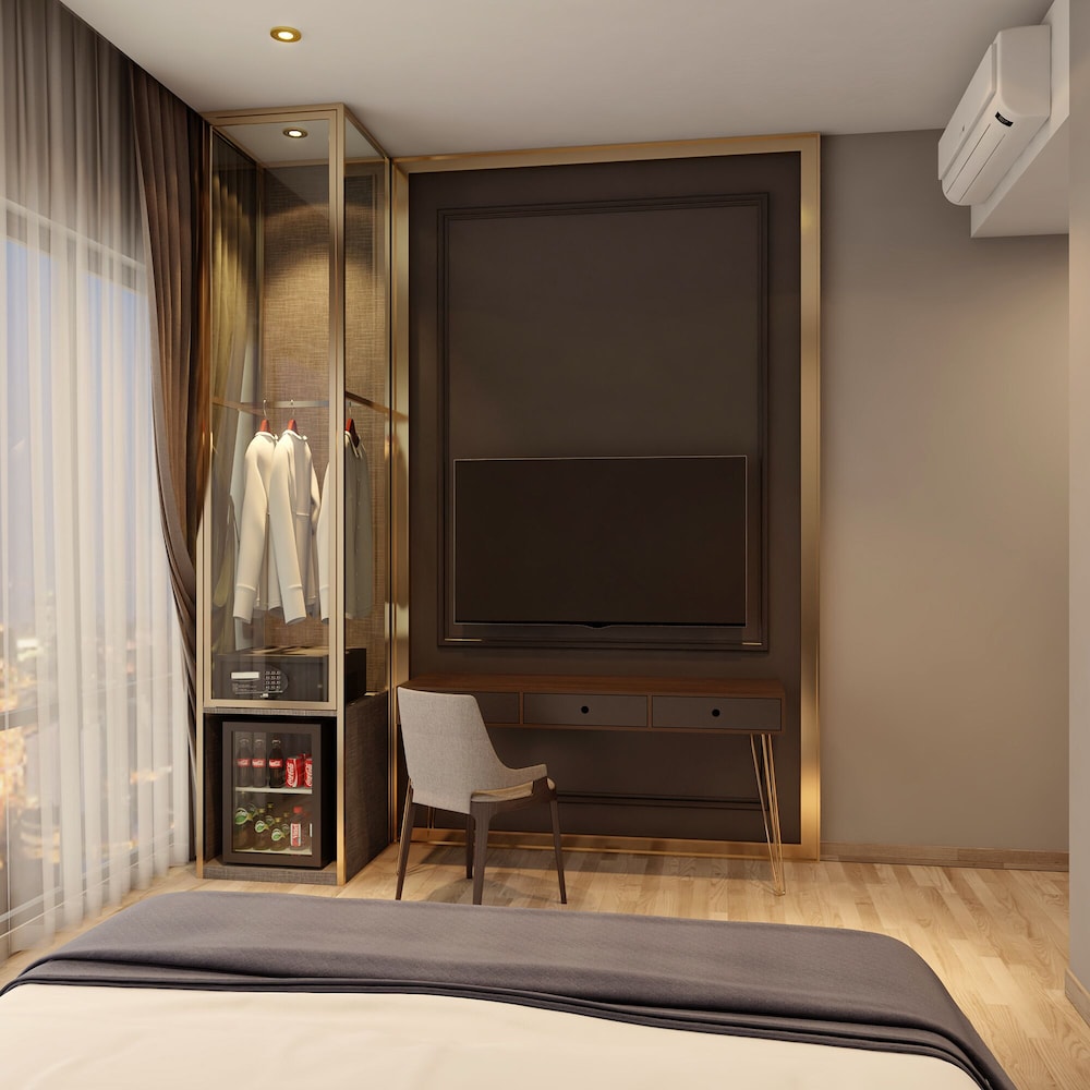 The Granite Luxury Hotel 29/73