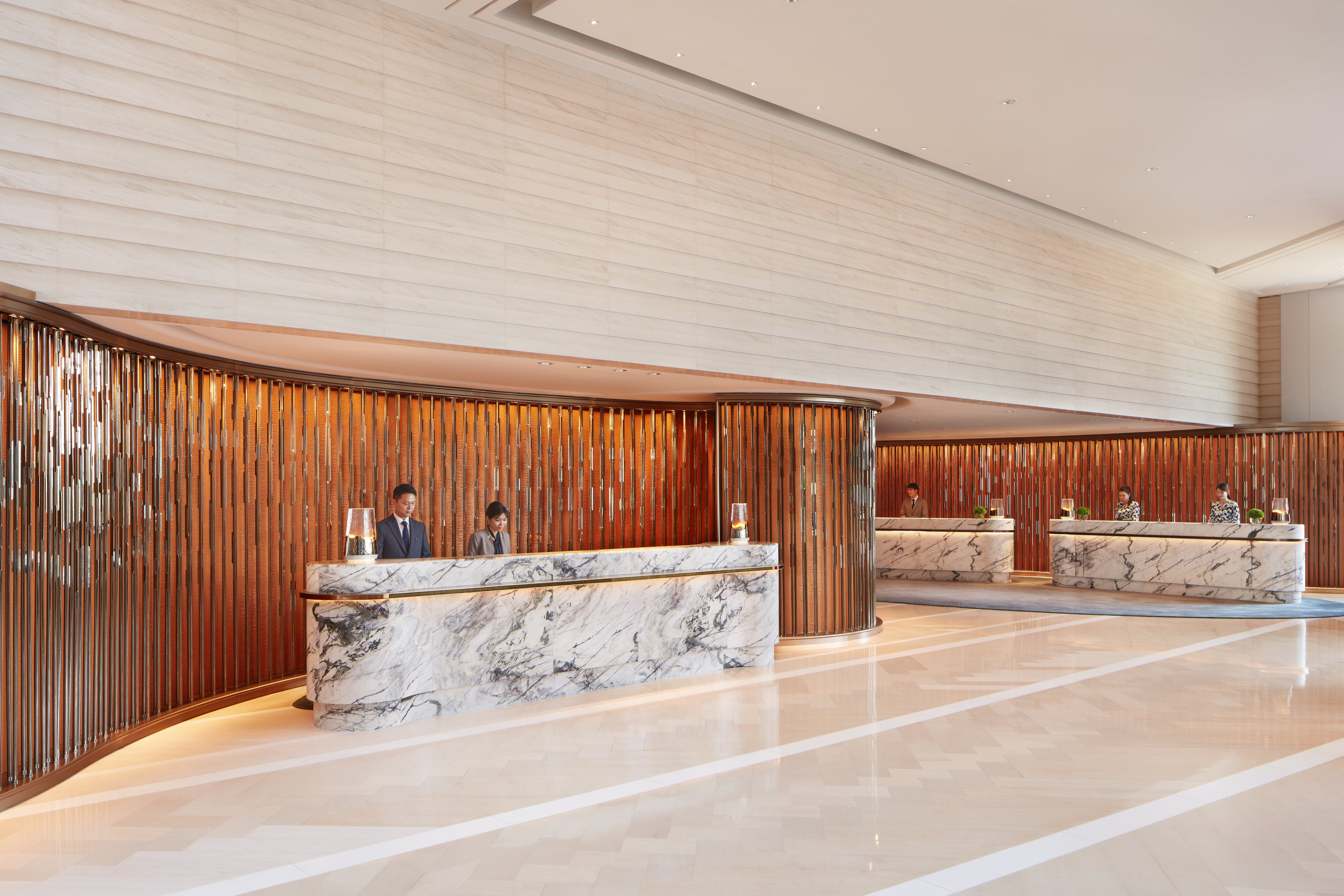Four Seasons Hotel Hong Kong 7/76