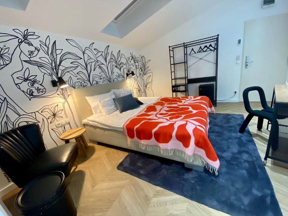 Butik Art Hotel 9/79