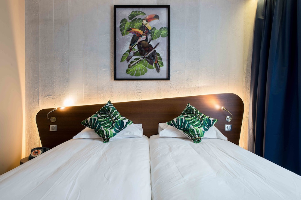 KOPSTER HOTEL LYON GROUPAMA STADIUM 15/54
