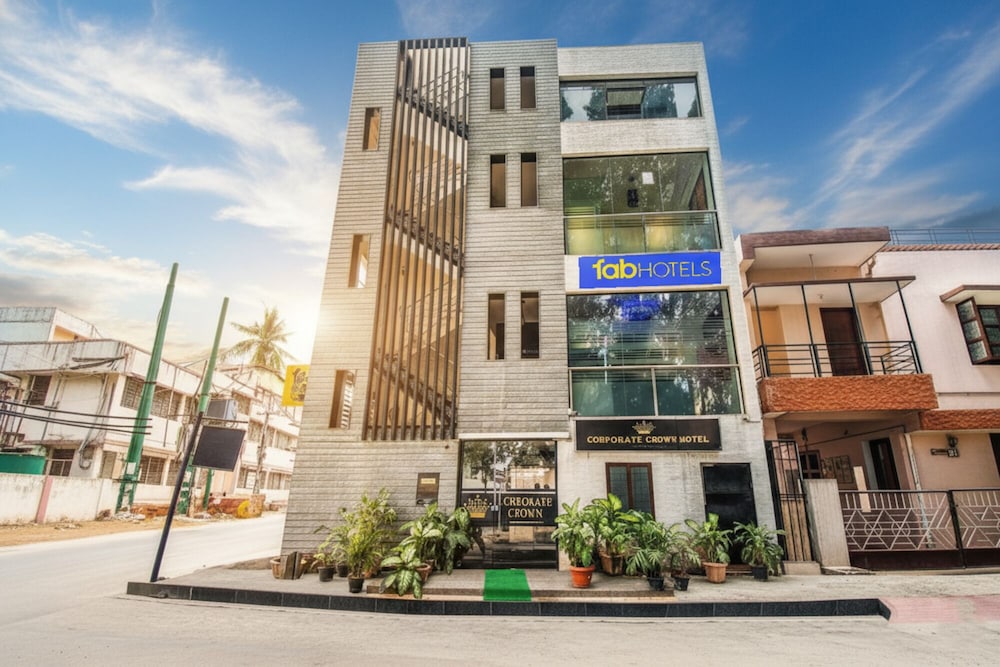 Fabhotel Corporate Crown Koramangala 6/32