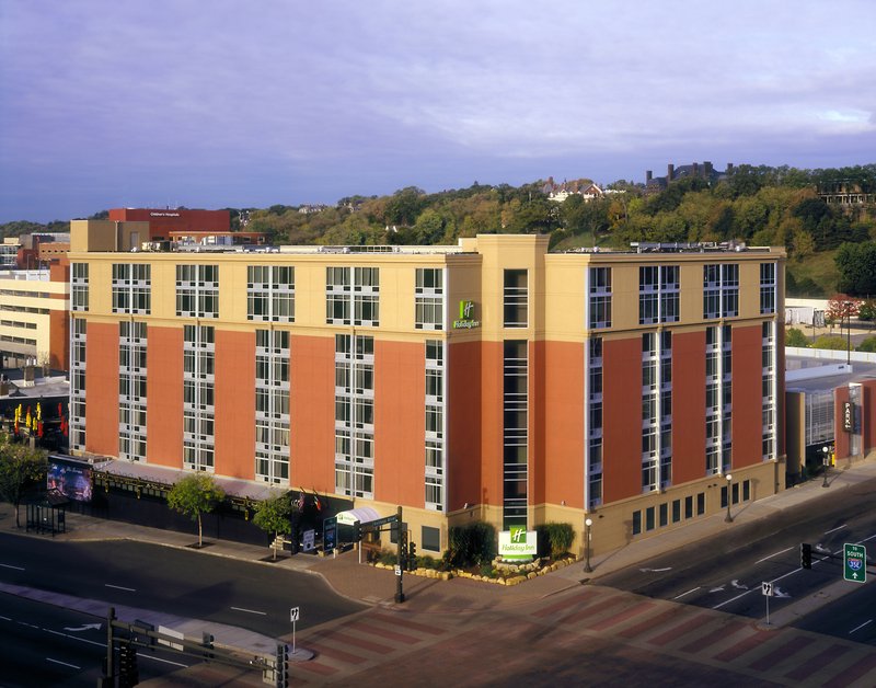 Holiday Inn St. Paul Downtown 2/74