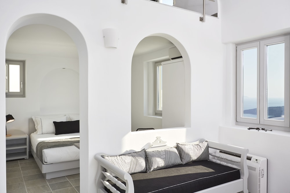 Aroma Suites 13/65