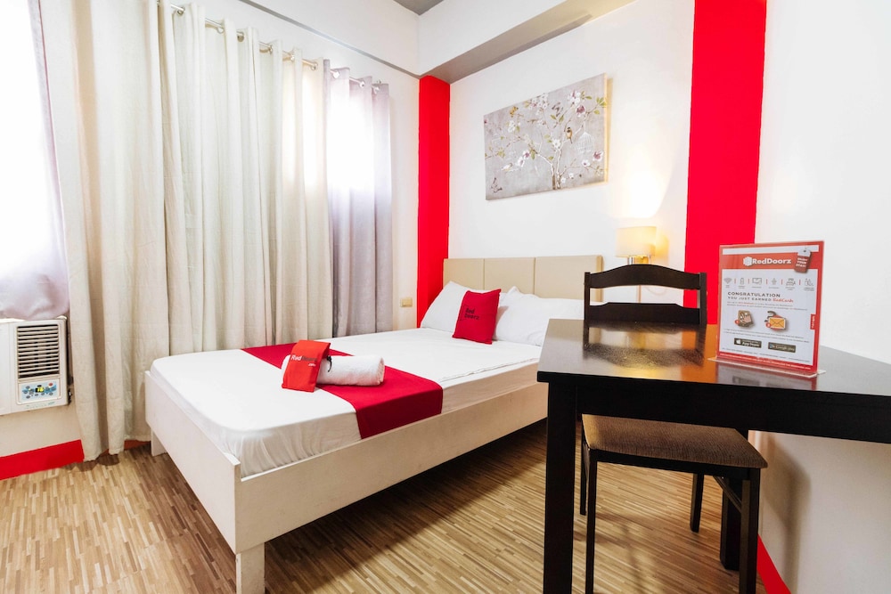 Reddoorz Near Quirino Station 22/45