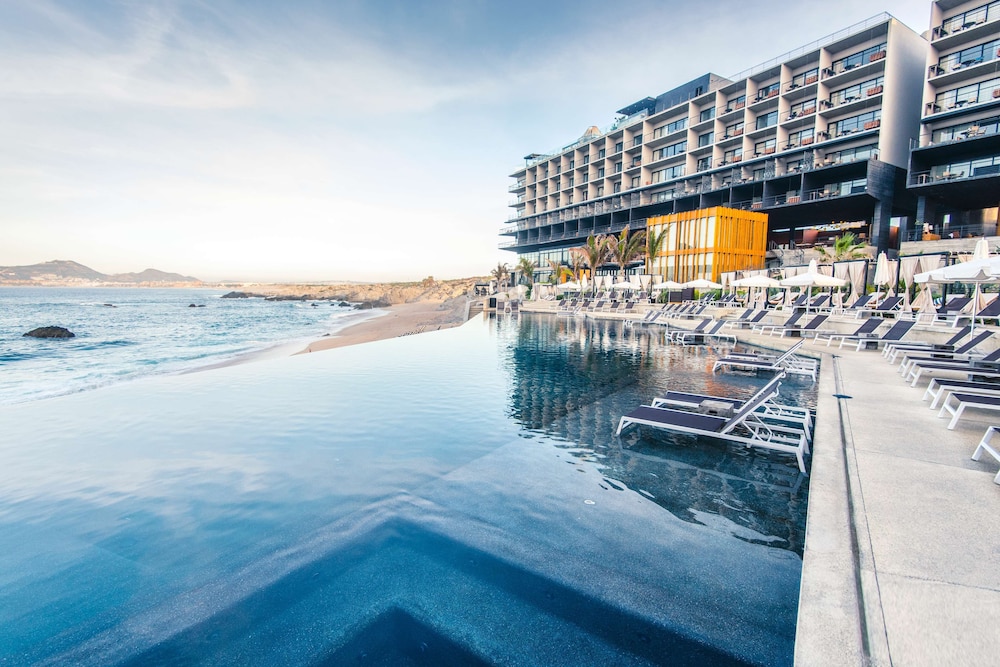 THE CAPE - A THOMPSON HOTEL 65/68