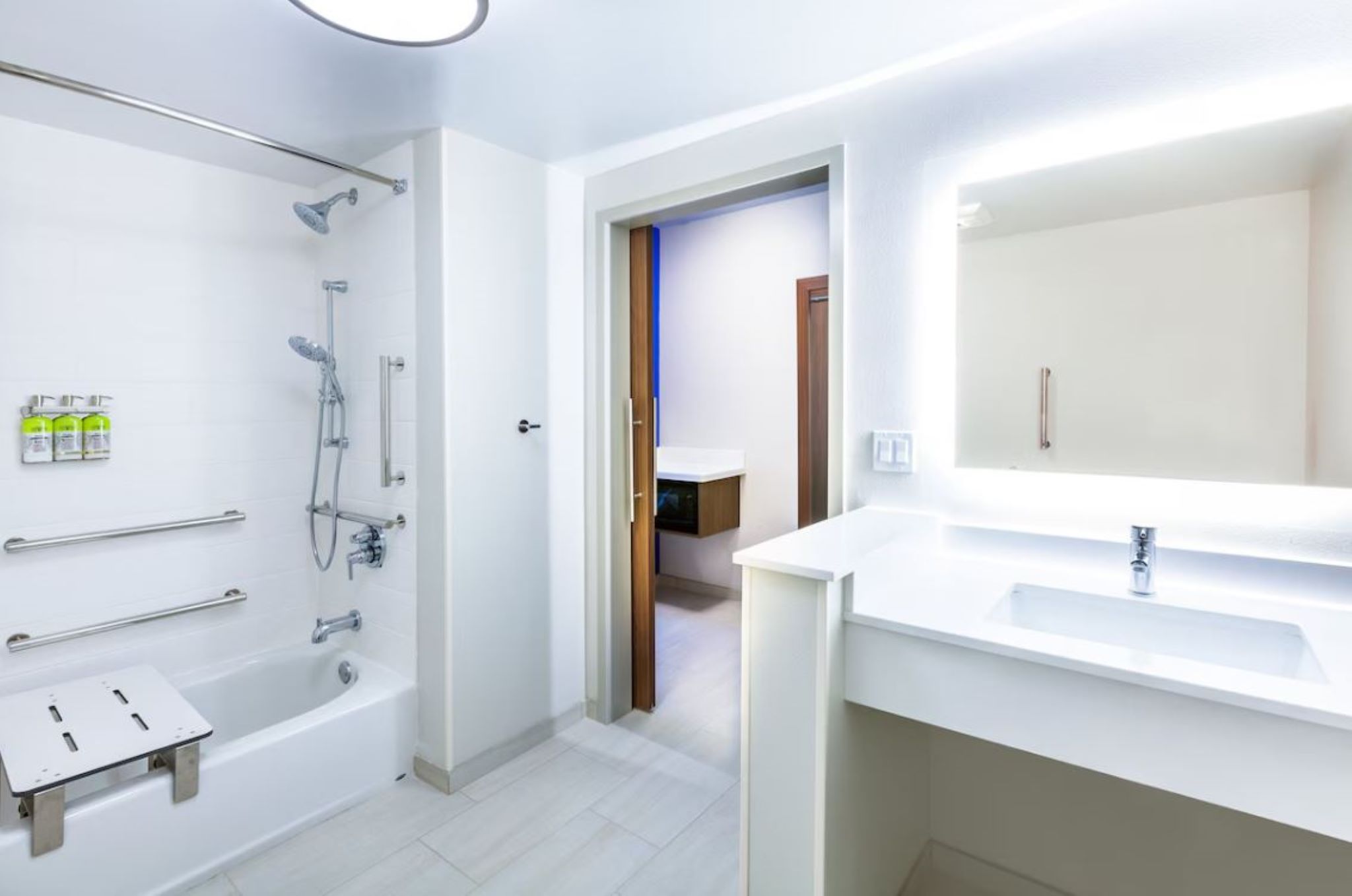 غرفة بسريرين كوين لذوي الإعاقة، Holiday Inn Express and Suites Tulsa Northeast - Owasso 3/3