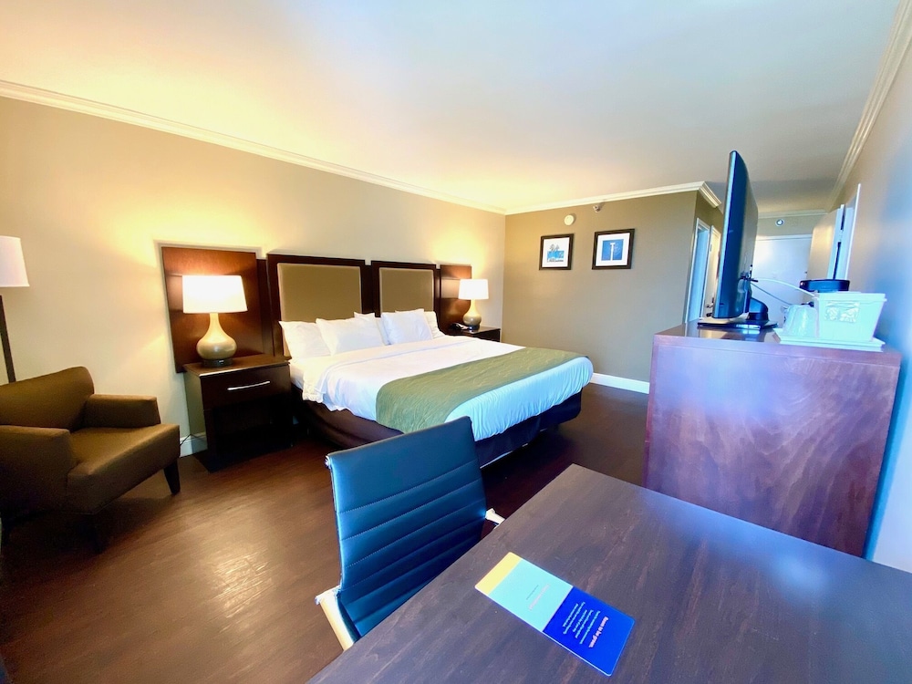 Comfort Inn Oceanside Deerfield Beach 20/46