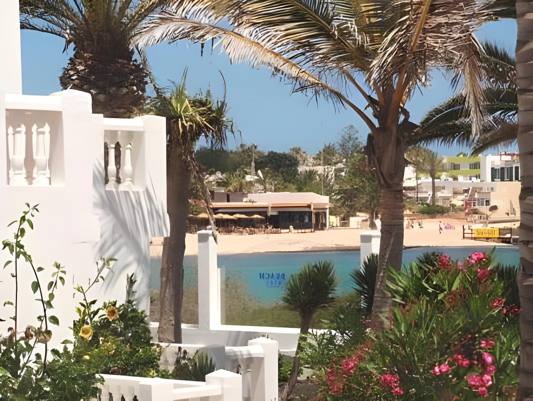 Apartamentos LIVVO Galera Beach 31/40