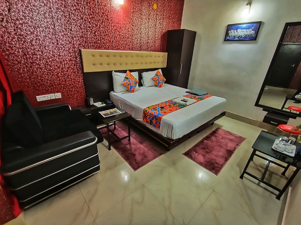 Hotel Yash Residency 22/35