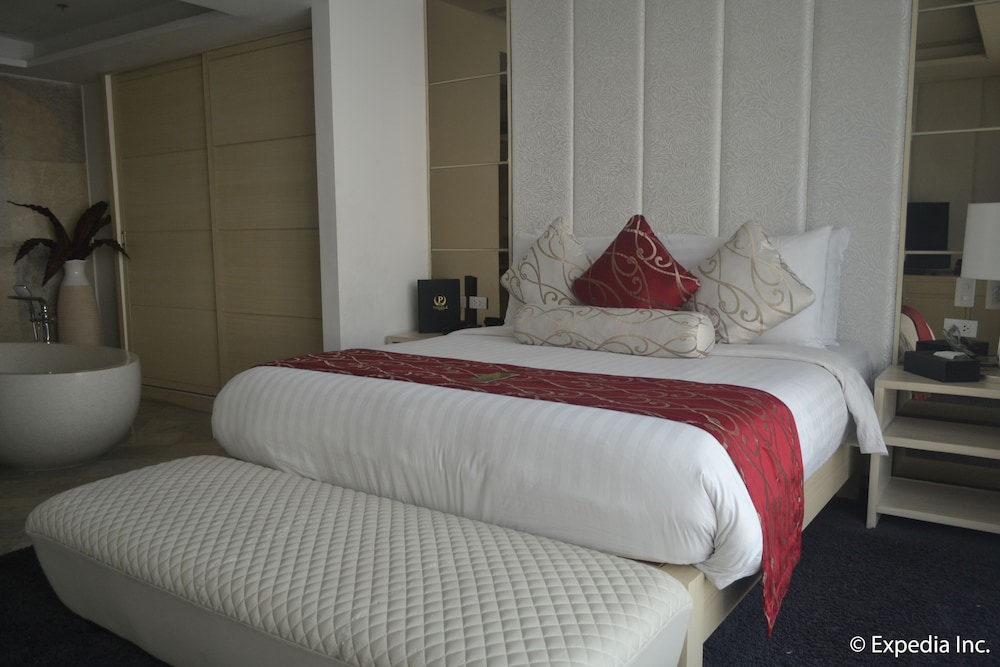 Penthouse, King Bed