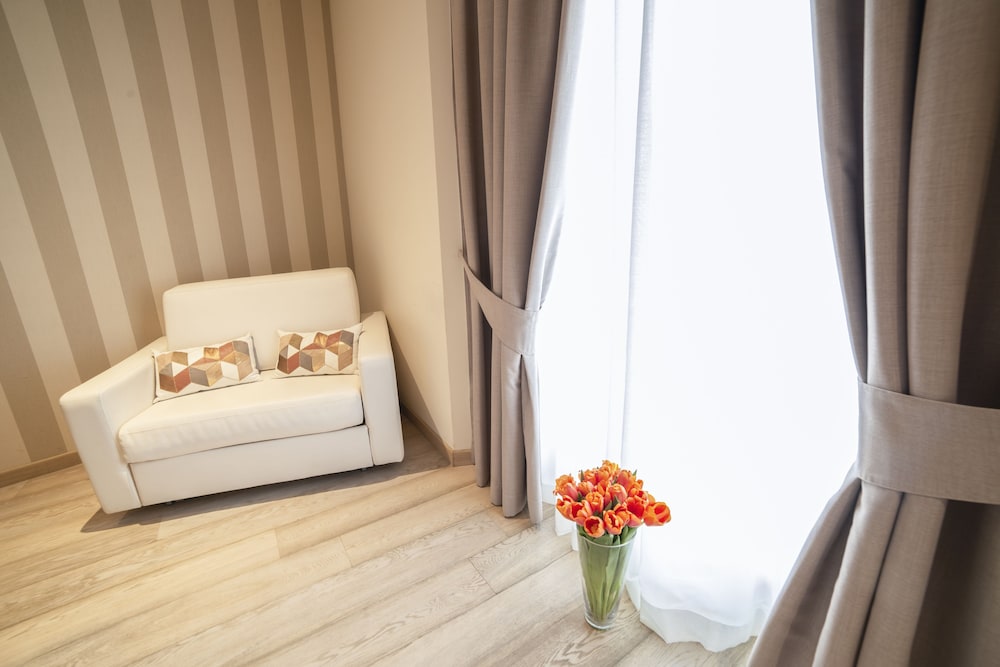 Rooms Milano Duomo 10/28