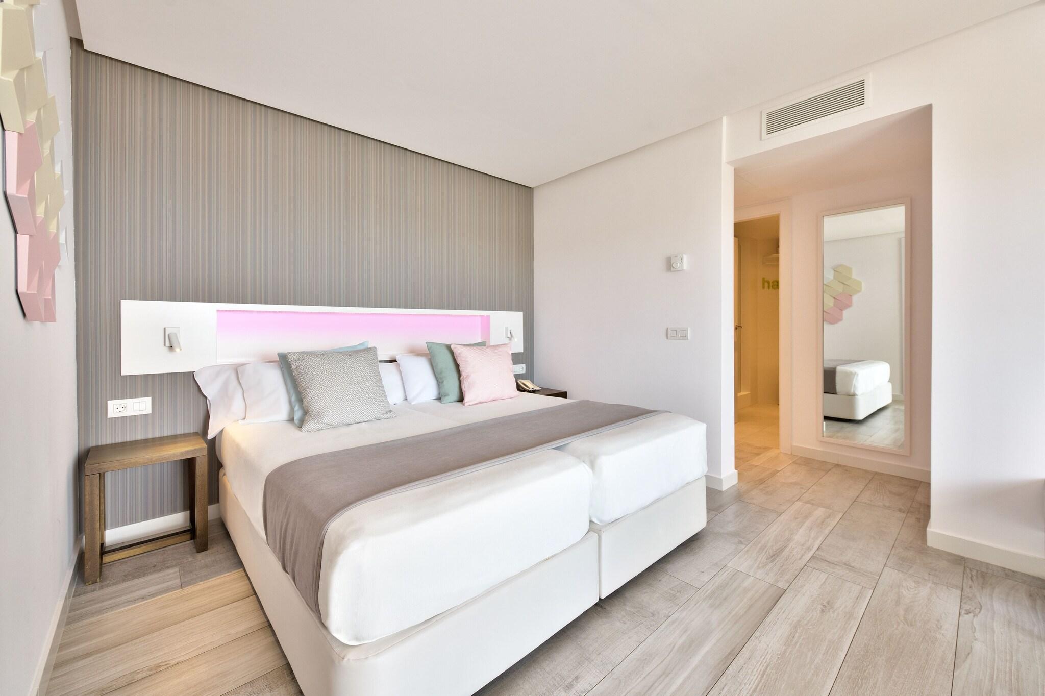 Room at Hotel Garbi Ibiza & Spa, SANT JOSEP DE SA TALAIA