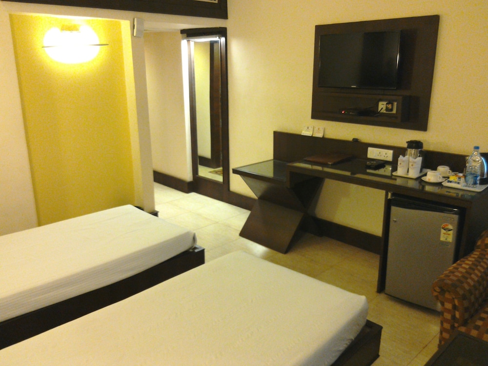 HOTEL SATYA ASHOKA 14/38