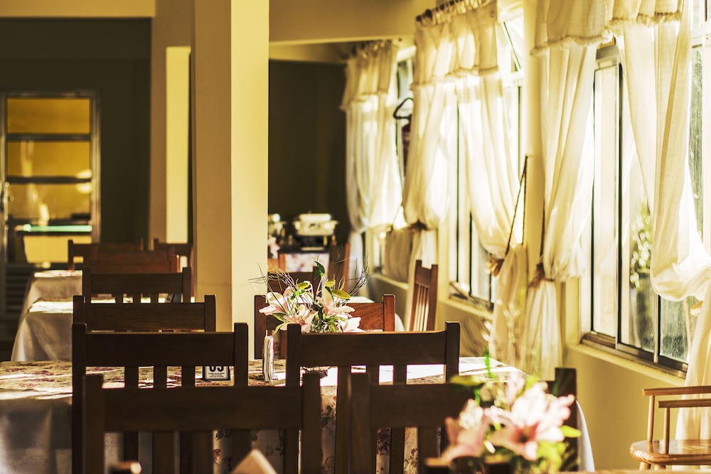 CANZI CATARATAS HOTEL 28/50