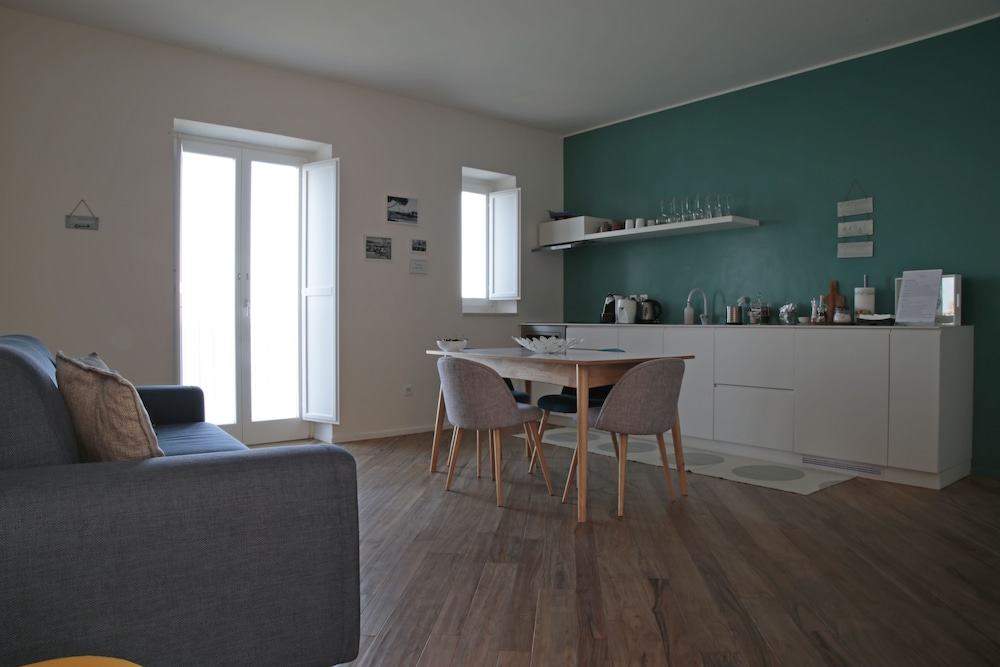 Santa Maria 24 Guest House 44/72