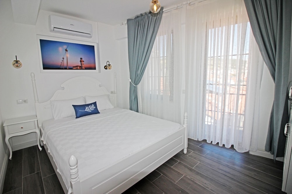 Otel Meryem Ana 8/40