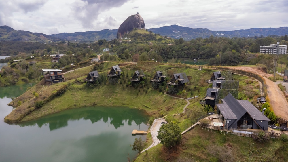 Gretel Chalets Suizos 43/50