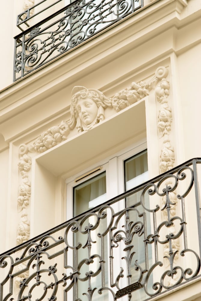 Pavillon Monceau by HappyCulture 56/66