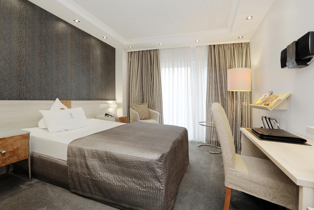 Best Western Premier Hotel An Der Wasserburg 25/68
