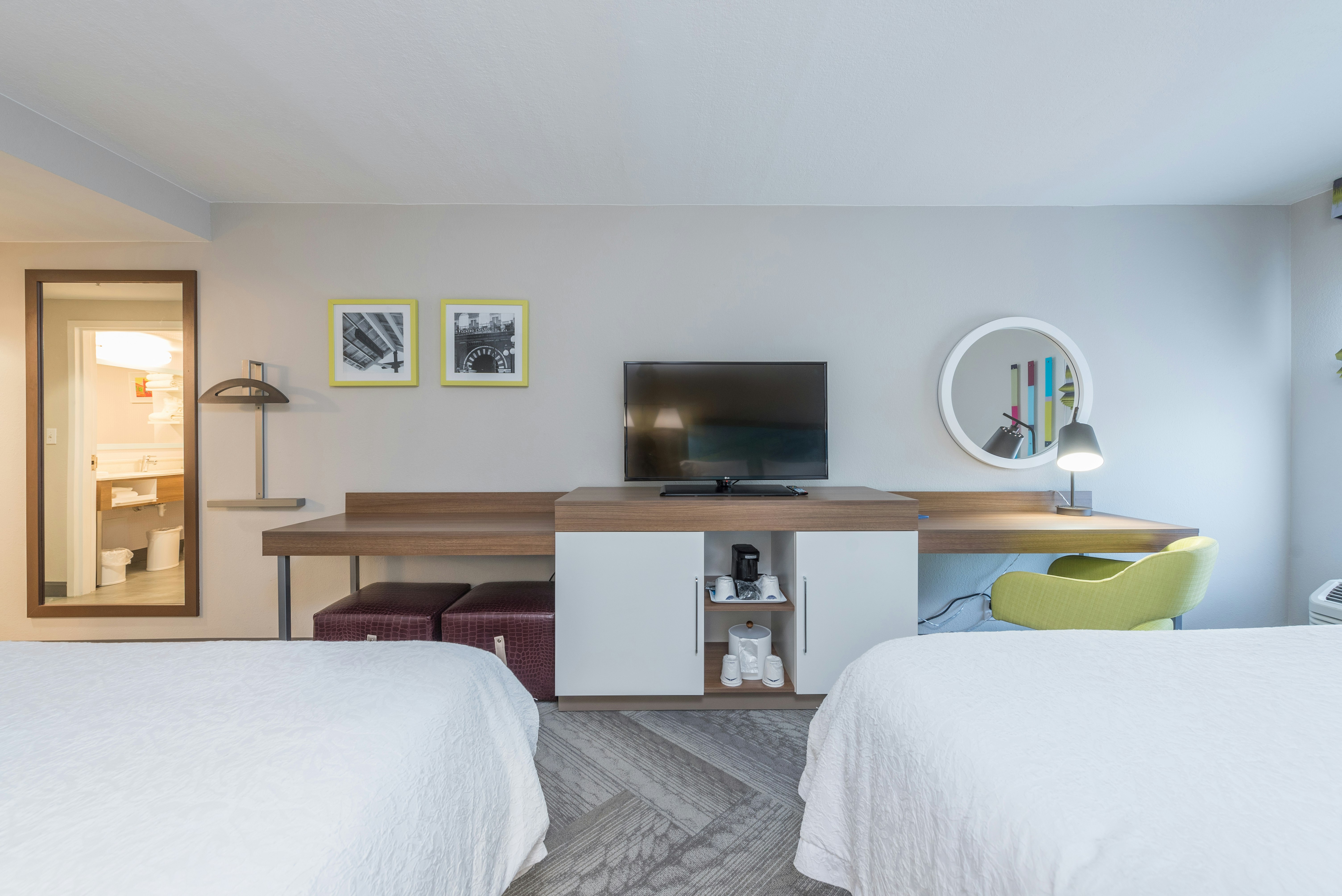 ROOM, 2 QUEEN BEDS