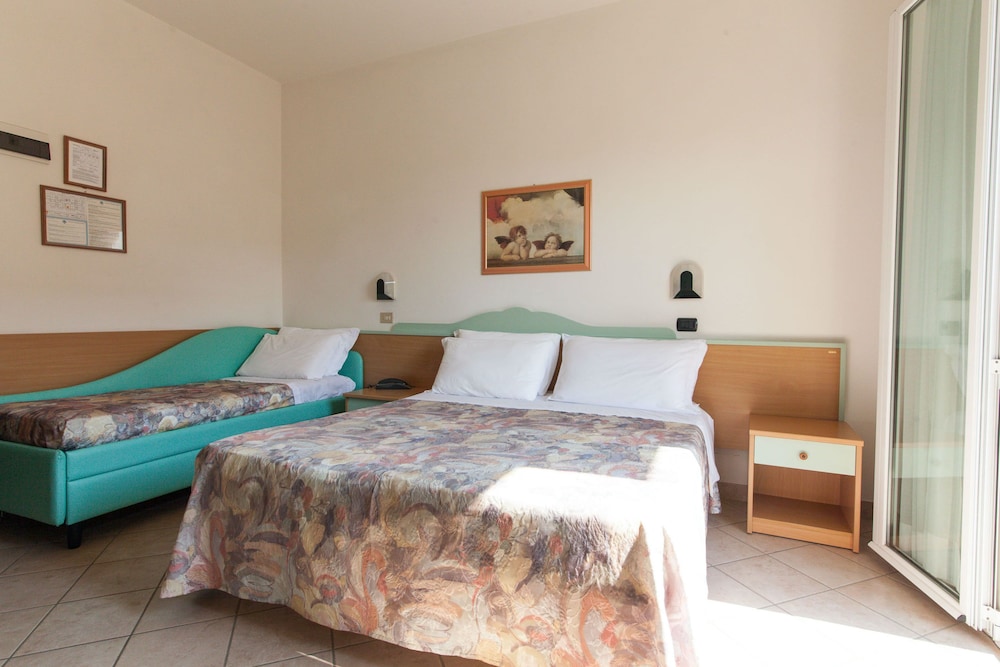 Hotel Palos 32/79