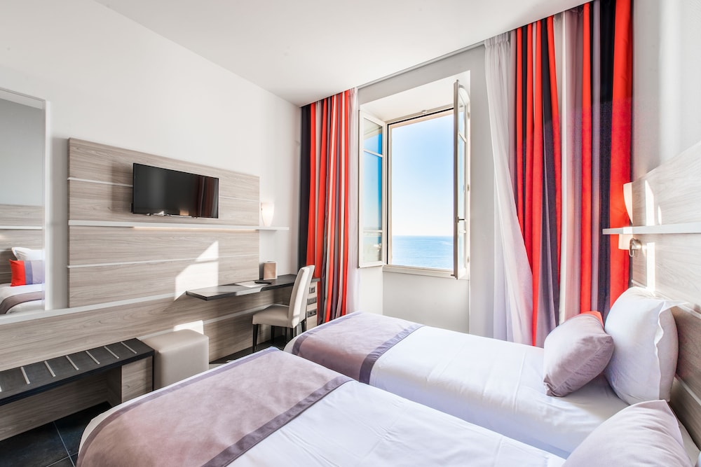 Le Saint Paul Hotel 20/50