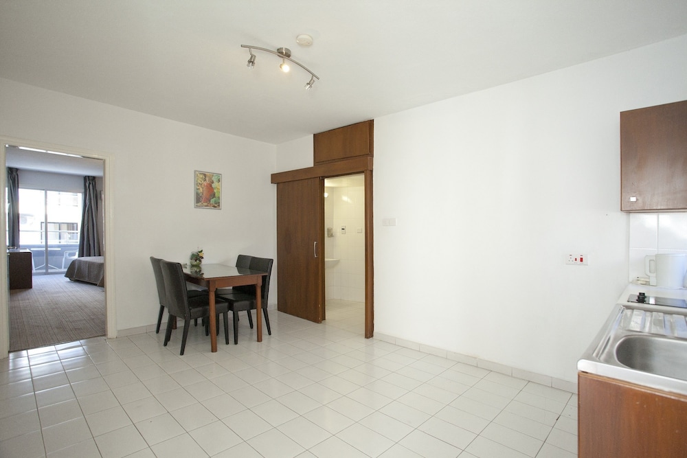 Blazer Residence 31/56