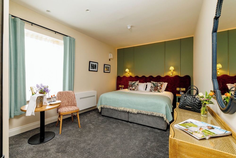 CLUB HOUSE HOTEL 15/54