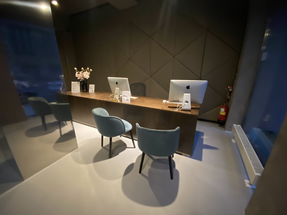 Moods Boutique Hotel 38/41