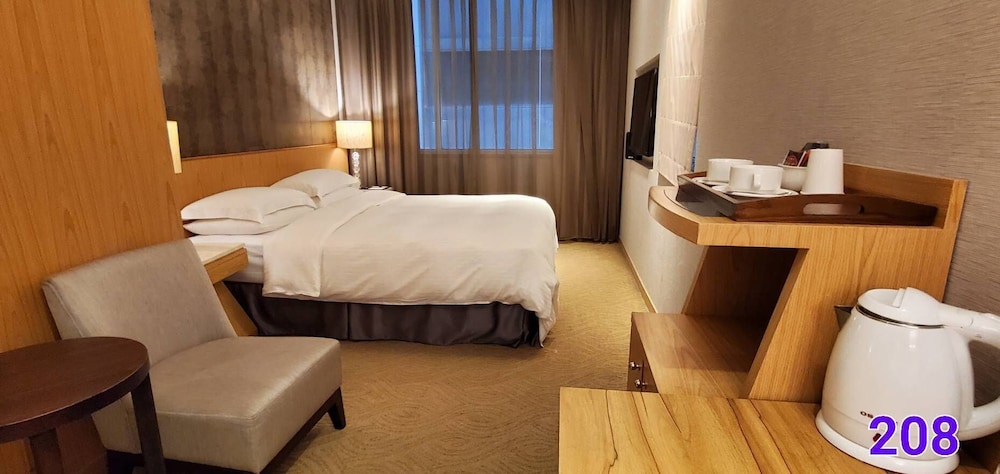 Friend Hotel Yoyo 45/67