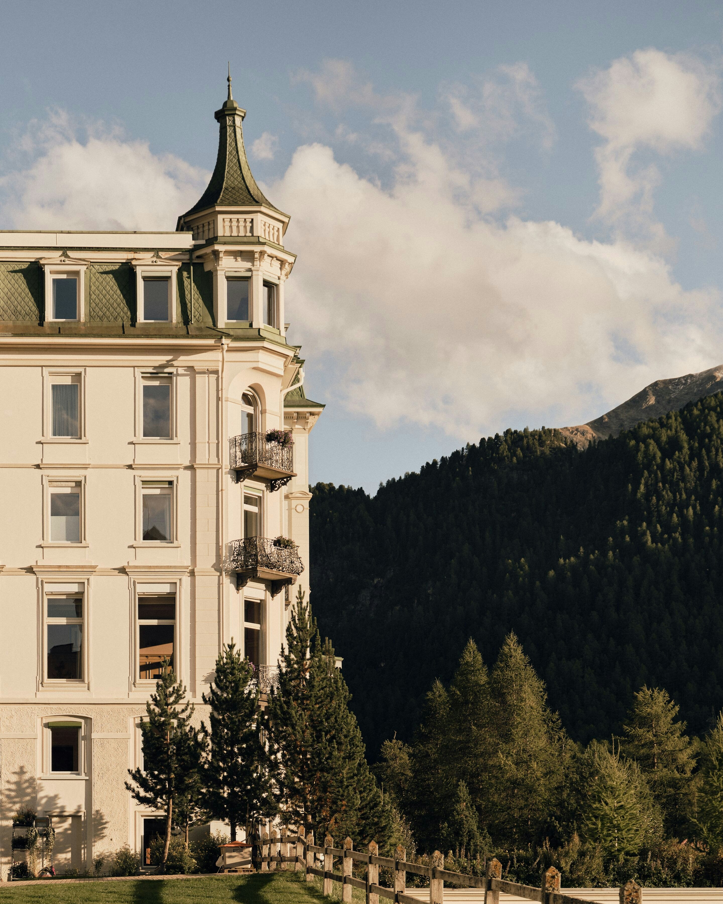 Grand Hotel Kronenhof 7/50