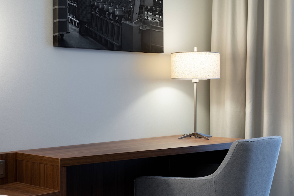Courtyard By Marriott Tampere City 17/48