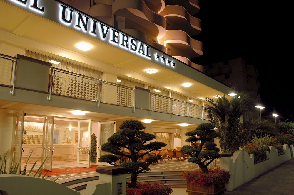 Hotel Universal 4/55
