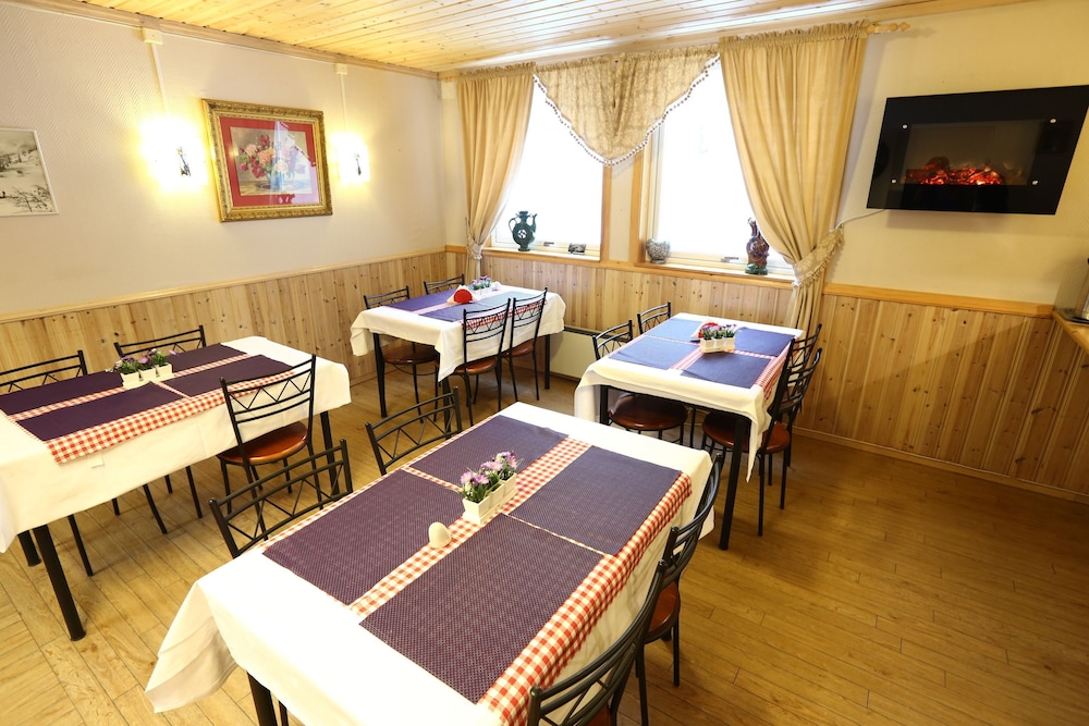 Barents Frokosthotell 46/60
