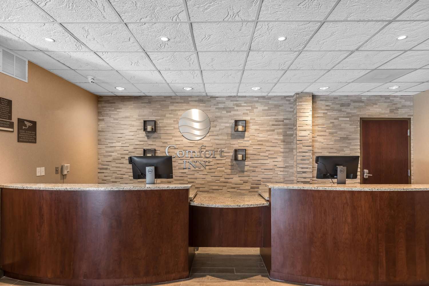 Comfort Inn Bay City-Riverfront 6/36