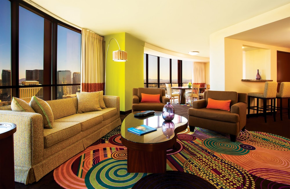 Rio Hotel & Casino, a Destination by Hyatt Hotel 40/73
