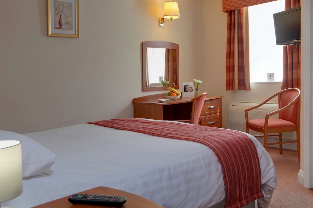 Best Western Claydon Hotel 12/73