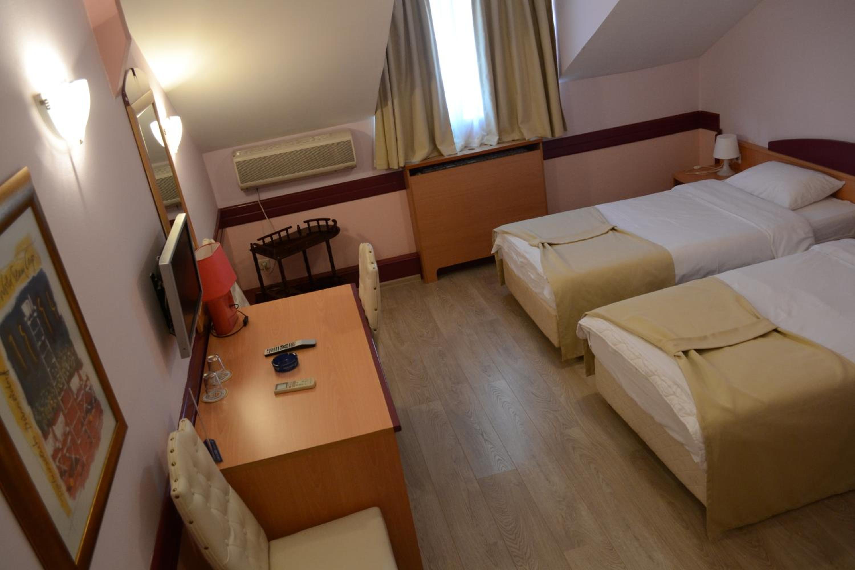 Hotel Tomce Sofka 21/48