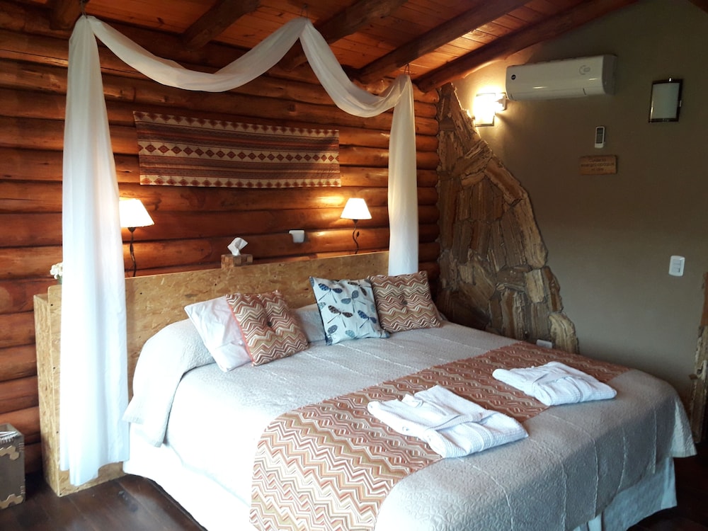 Pualy Resort And Spa 25/72