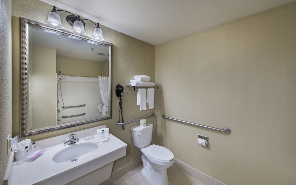 Country Inn & Suites By Radisson Greeley Co 39/40
