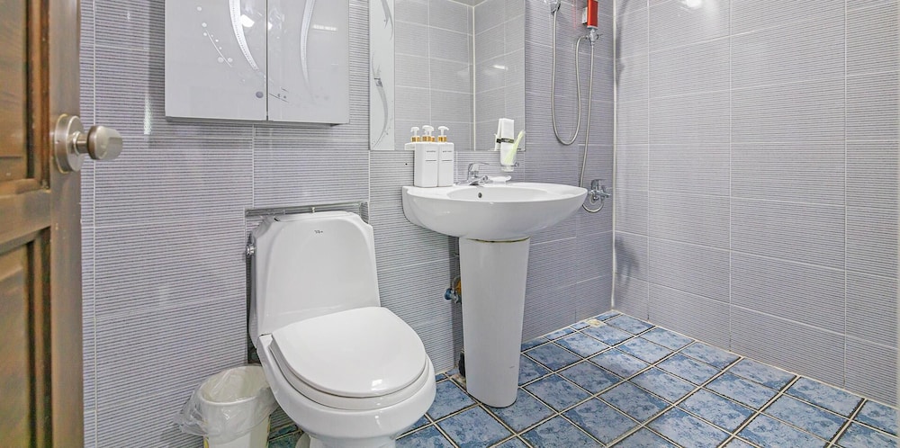 Gyeongju Cabin House Pension 43/50