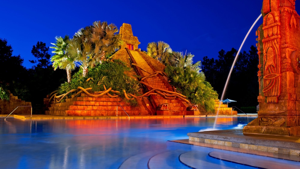 Disneys Coronado Springs Resort 48/50